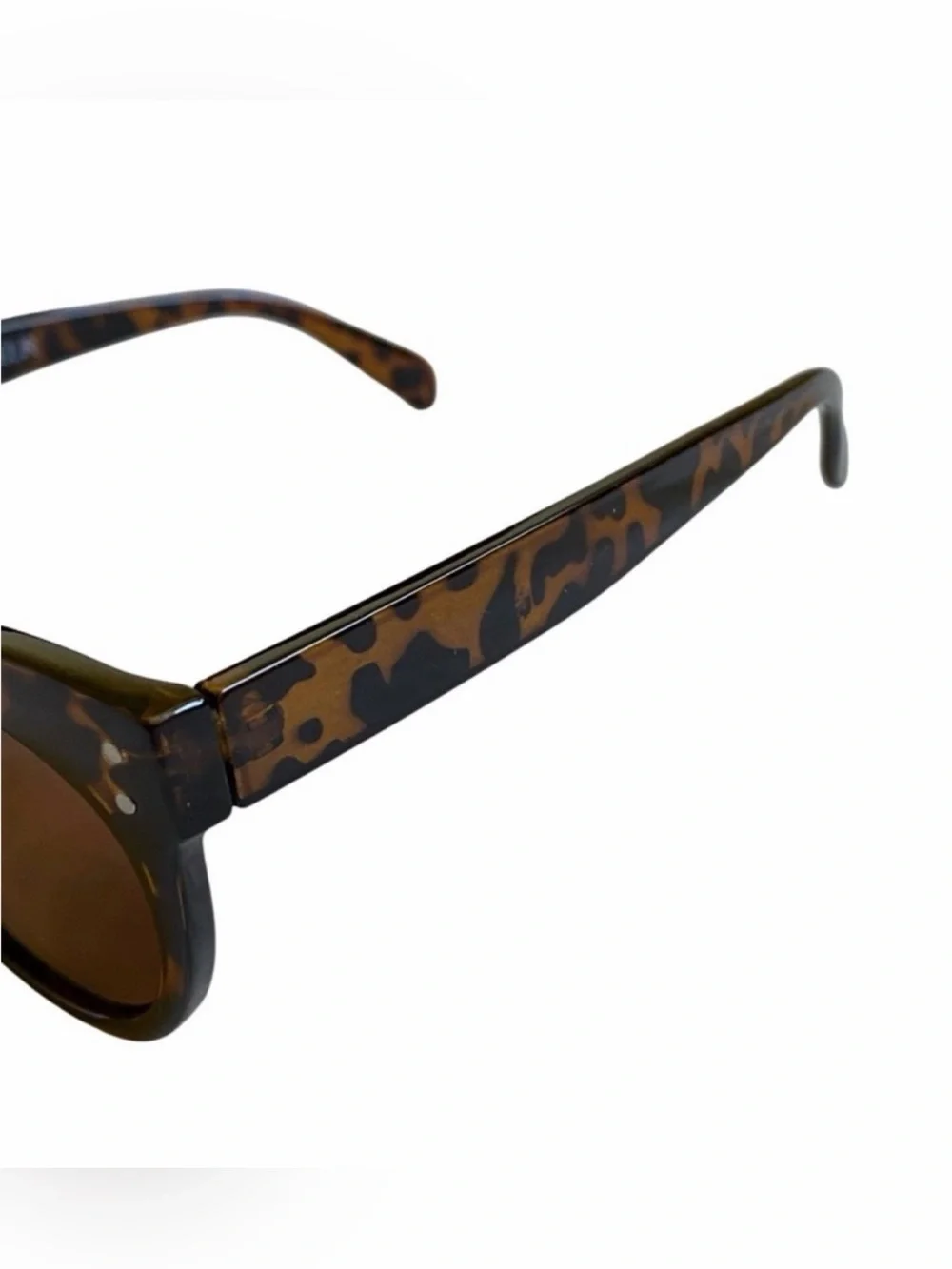 Saint Owen nwt saint